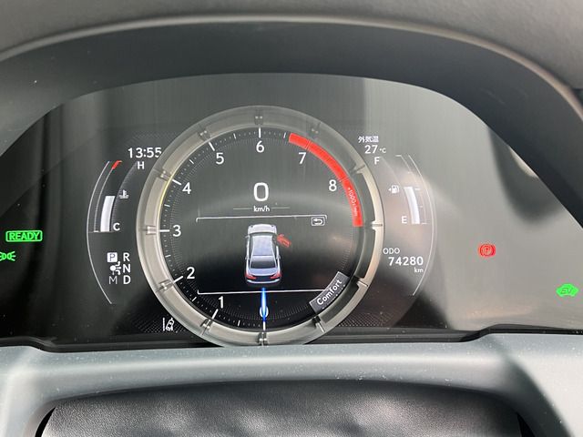 Lexus LS 2018-01 467-3