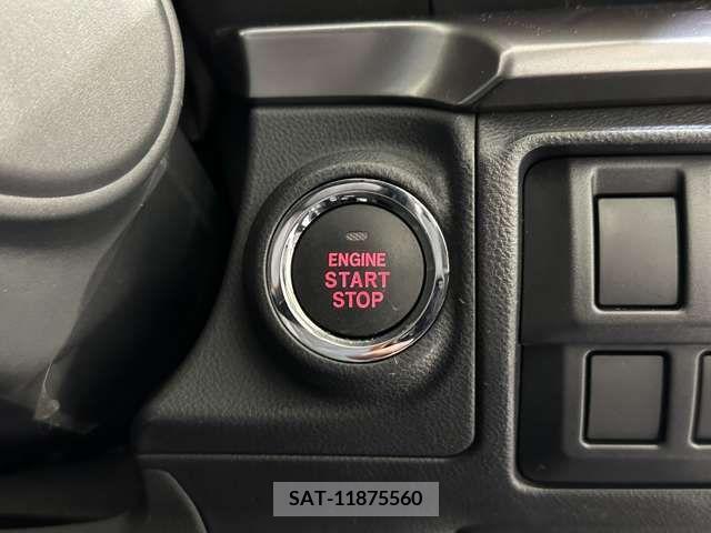 Subaru XV 2017-08 290811-18