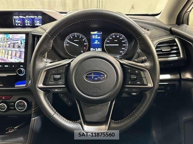 Subaru XV 2017-08 290811-13