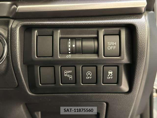 Subaru XV 2017-08 290811-19