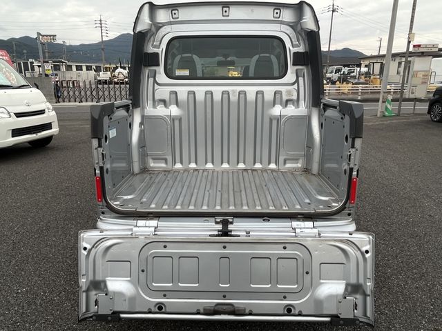 Daihatsu HIJET VAN 2017-07 13170-10