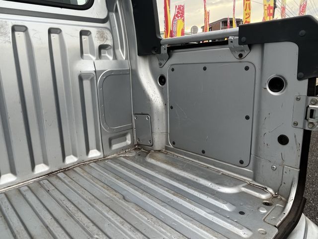 Daihatsu HIJET VAN 2017-07 13170-12