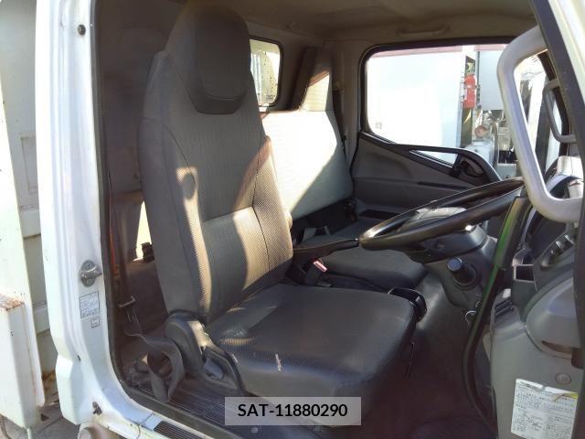 Mitsubishi CANTER 2016-08 396008-1