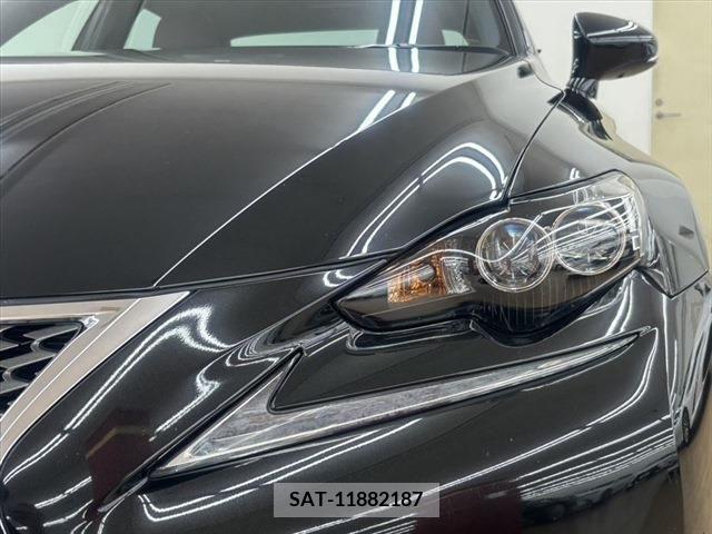 Lexus IS 2014-03 354095-19