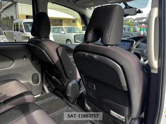 Nissan SERENA 2019-02 284225-20