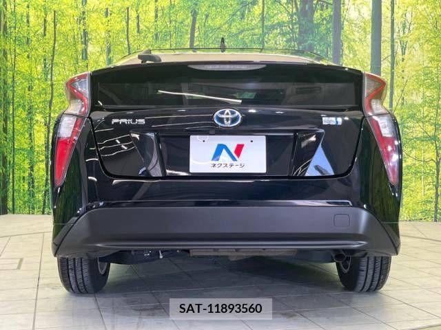 Toyota PRIUS 2016-09 282104-15