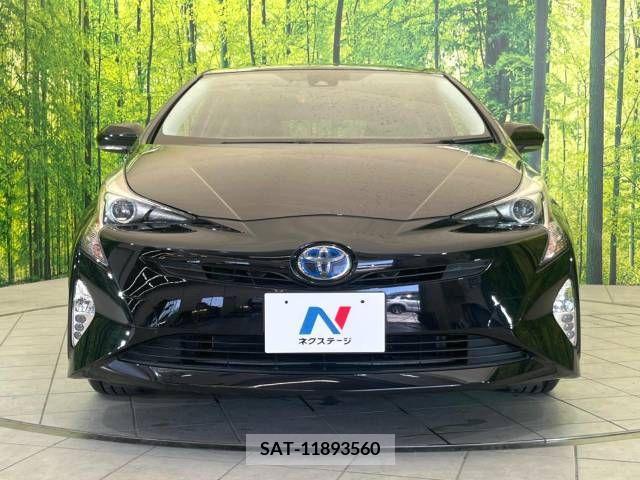 Toyota PRIUS 2016-09 282104-14
