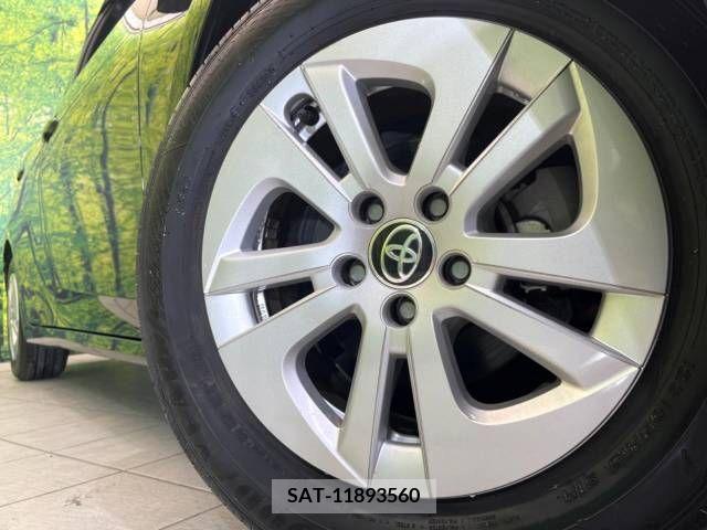 Toyota PRIUS 2016-09 282104-13