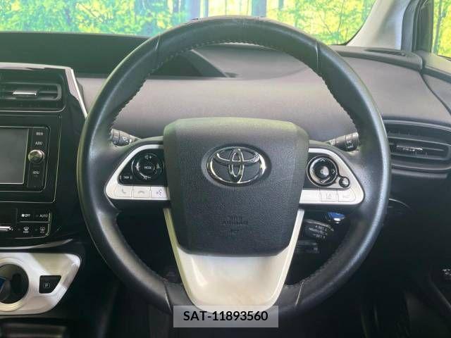Toyota PRIUS 2016-09 282104-11