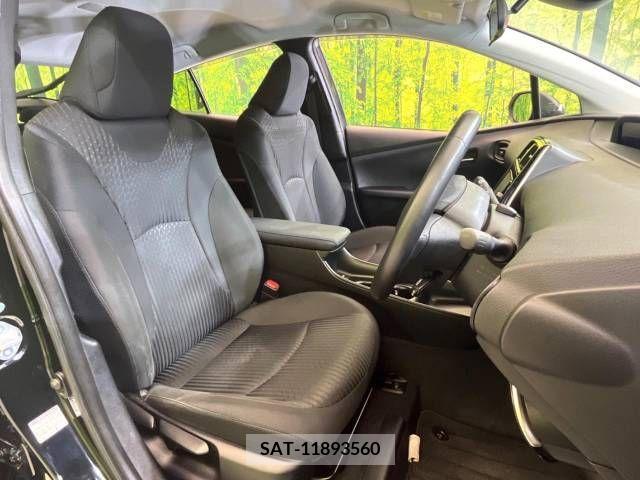 Toyota PRIUS 2016-09 282104-8