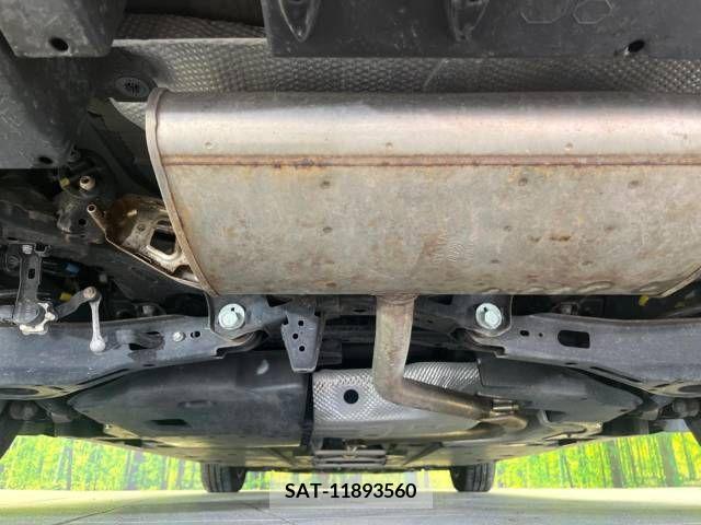 Toyota PRIUS 2016-09 282104-19