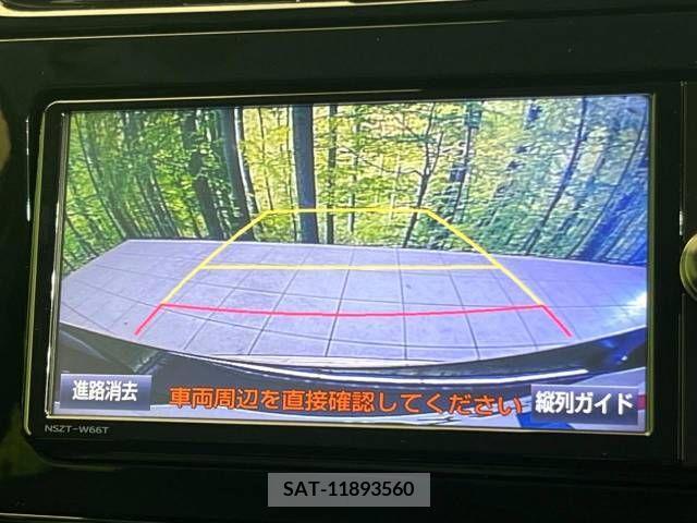 Toyota PRIUS 2016-09 282104-5