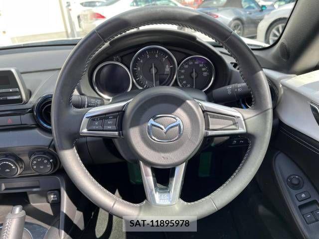 Mazda ROADSTER 2022-10 209718-9
