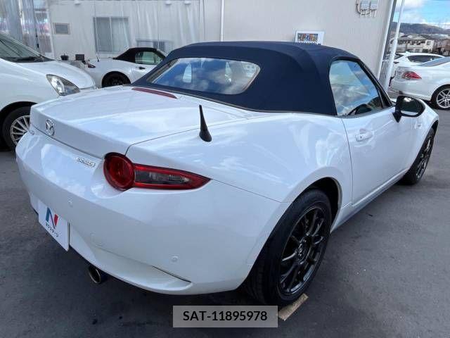 Mazda ROADSTER 2022-10 209718-17
