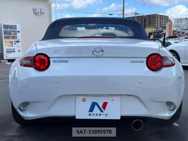 Mazda ROADSTER 2022-10 209718-15