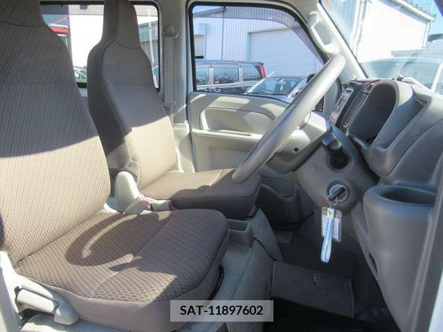 Suzuki EVERY 2020-03 268976-16