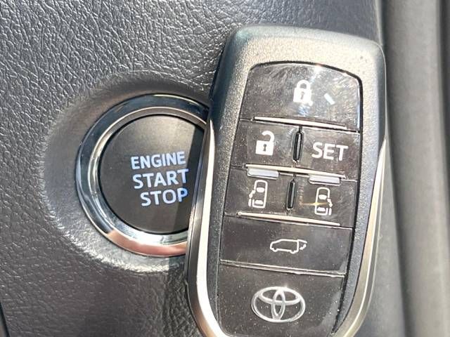 Toyota ALPHARD 2023-02 21692-7