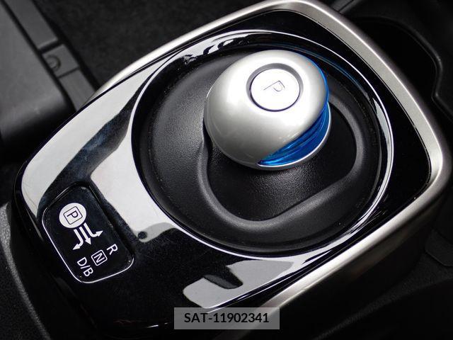 Nissan NOTE 2019-12 208728-10