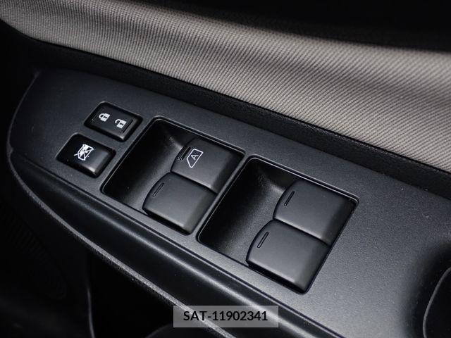 Nissan NOTE 2019-12 208728-20