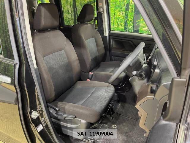 Toyota ROOMY 2021-01 205151-8