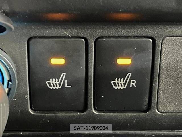 Toyota ROOMY 2021-01 205151-3