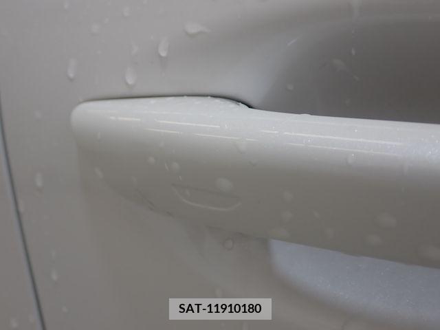 Mazda MAZDA3 2021-09 301044-9