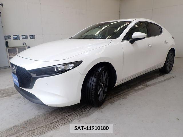 Mazda MAZDA3 2021-09 301044-6