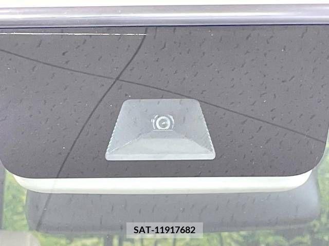 Honda N BOX 2019-09 349808-4