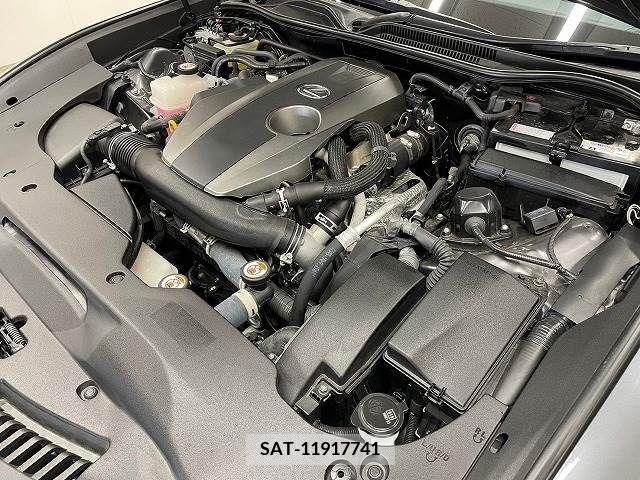 Lexus RC 2021-03 300003-17