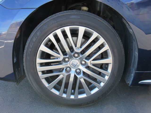 Toyota CROWN MAJESTA 2014-02 13307-19