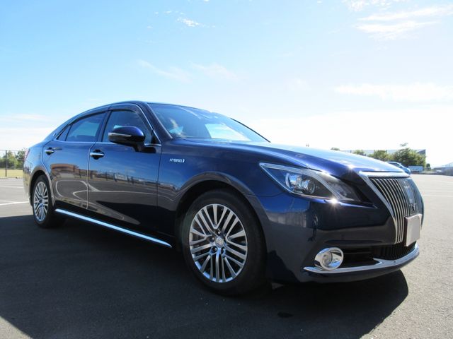 Toyota CROWN MAJESTA 2014-02 13307-5