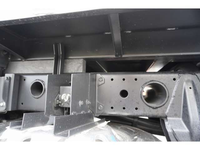 UD Trucks KAZET 2020-08 7490-10