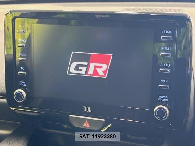Toyota YARIS 2020-11 304813-2