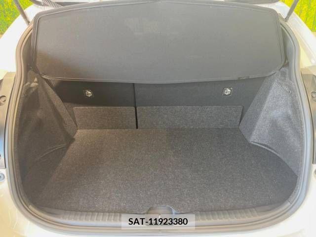 Toyota YARIS 2020-11 304813-10