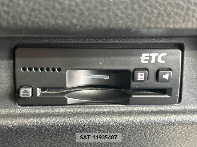 Suzuki SPACIA 2018-06 347791-7