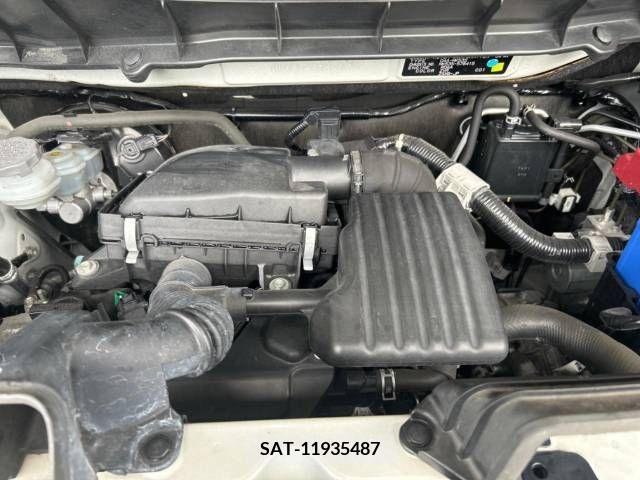 Suzuki SPACIA 2018-06 347791-18