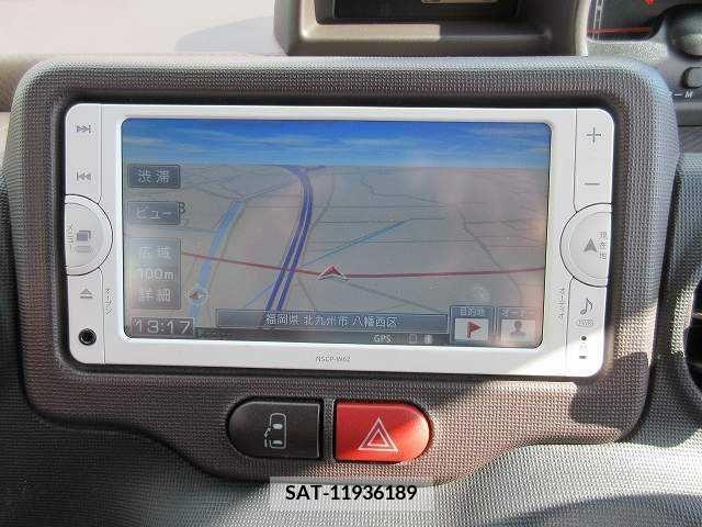 Toyota SPADE 2013-09 208344-4