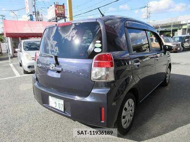 Toyota SPADE 2013-09 208344-1