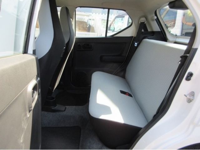 Suzuki ALTO 2016-06 10573-12