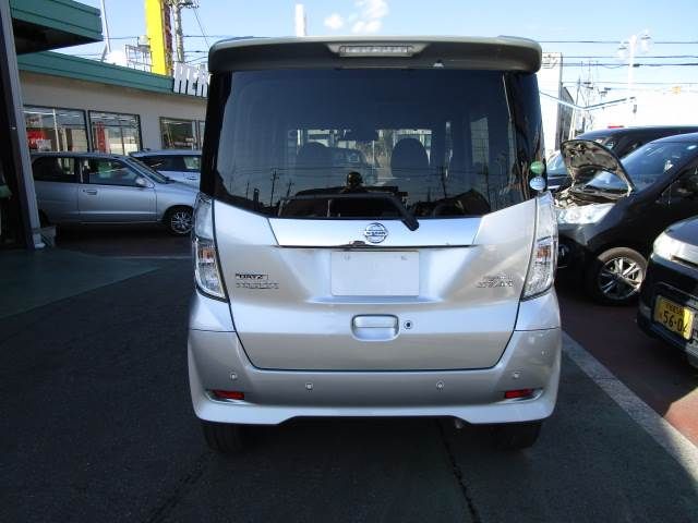 Nissan DAYZ ROOX 2019-02 5551-4
