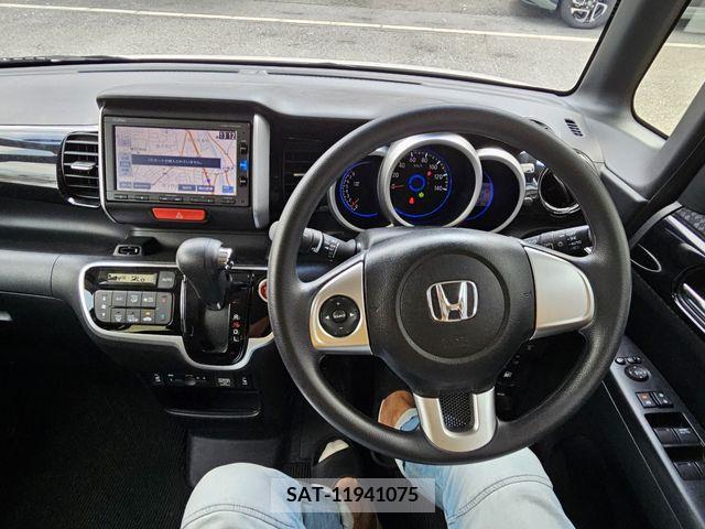 Honda N BOX CUSTOM 2017-01 364929-8