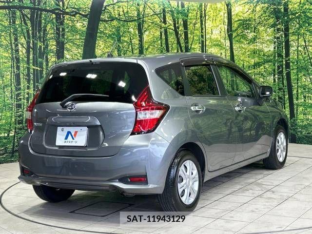 Nissan NOTE 2018-03 302430-17