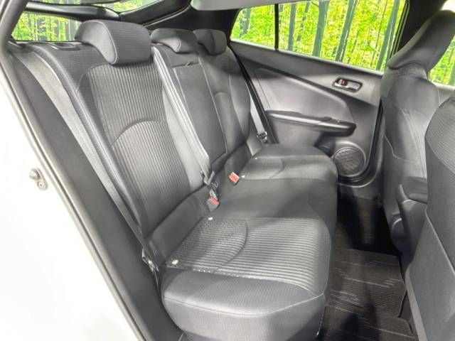 Toyota PRIUS 2016-07 193449-9