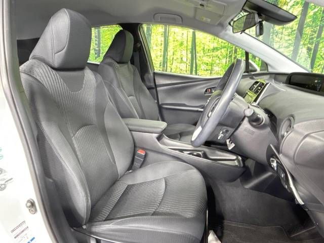 Toyota PRIUS 2016-07 193449-8