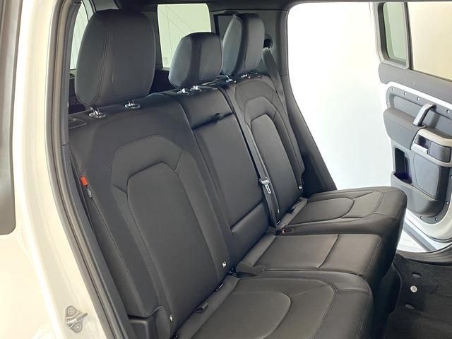 ROVER DEFENDER 2023-01 3618-9
