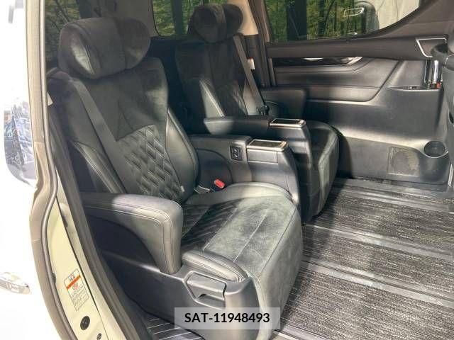 Toyota VELLFIRE 2015-06 230386-9
