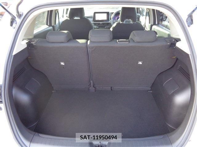 Nissan NOTE 2021-04 252033-10