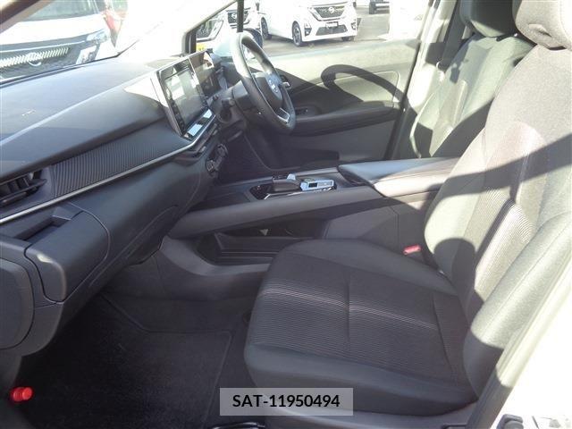 Nissan NOTE 2021-04 252033-7