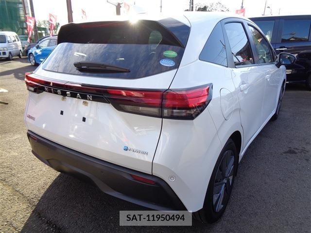 Nissan NOTE 2021-04 252033-5