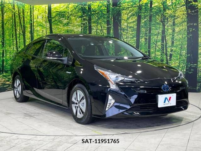 Toyota PRIUS 2017-12 243938-16